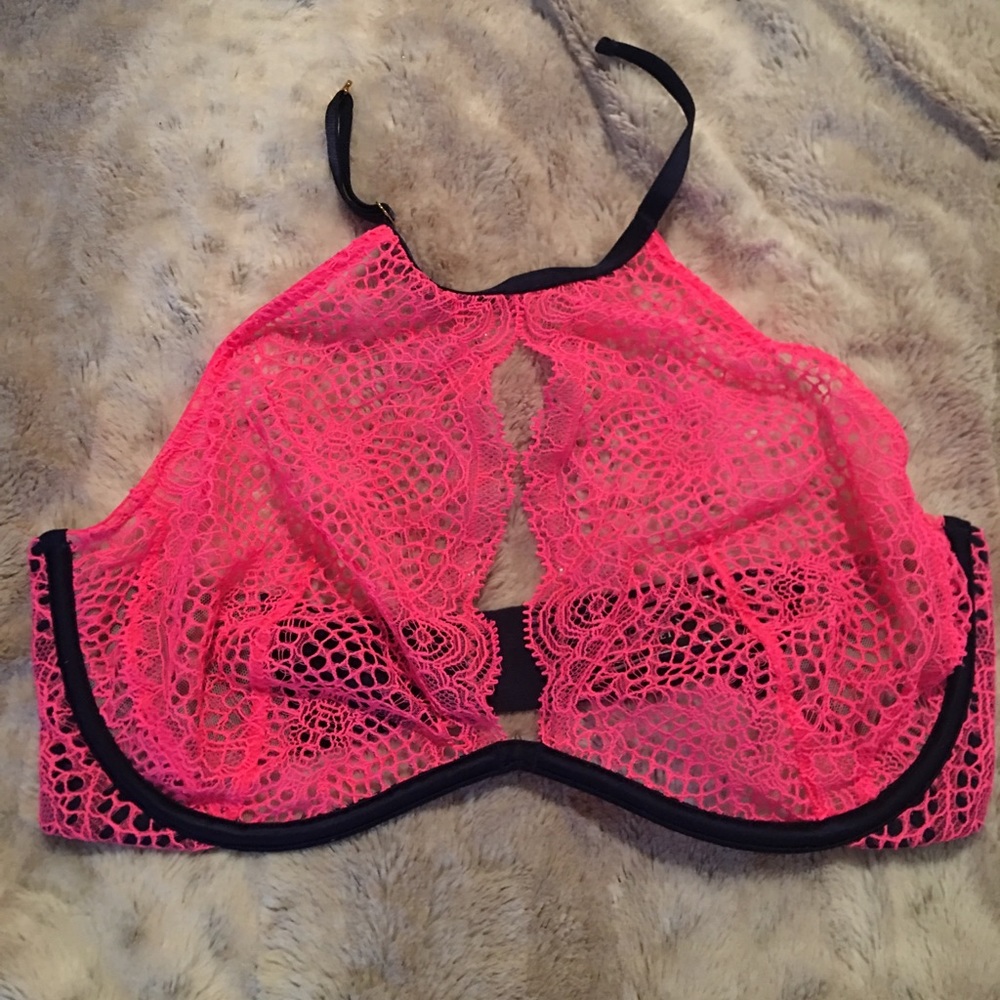 Sexy Victoria’s Secret bra